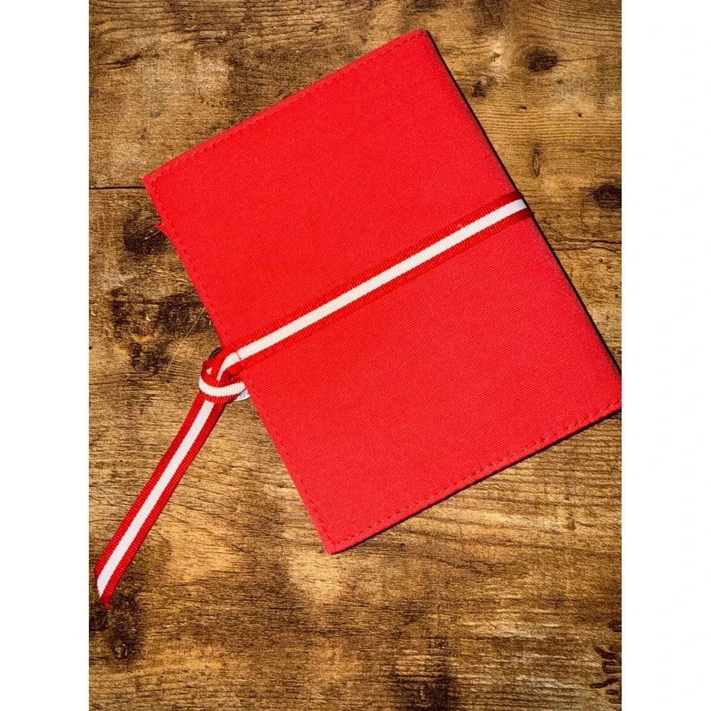 Vintage Babies R Us Red Canvas Small Photo Album with Ribbon Tie and Heart Charm - Picture 2 of 3